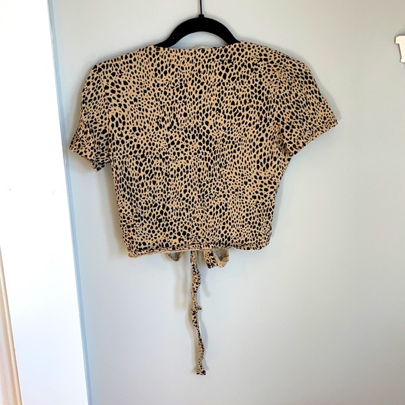 Cheetah Wrap Top - Picture 2 of 7